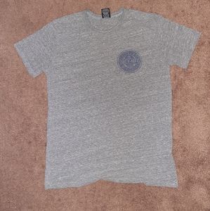 Obey t-shirt size Small